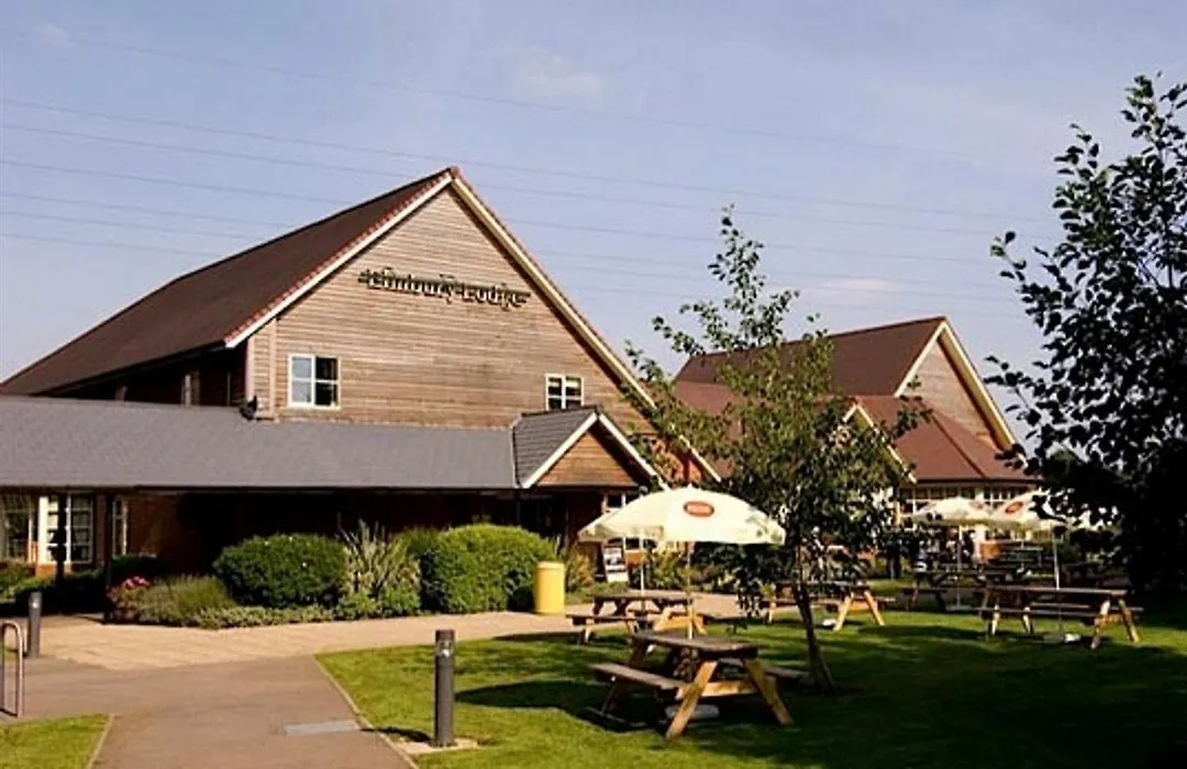 Premier Inn Tewkesbury-1