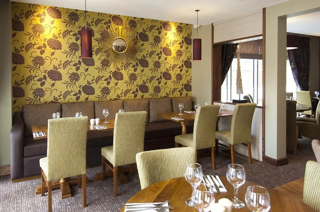 Premier Inn London Ealing-1