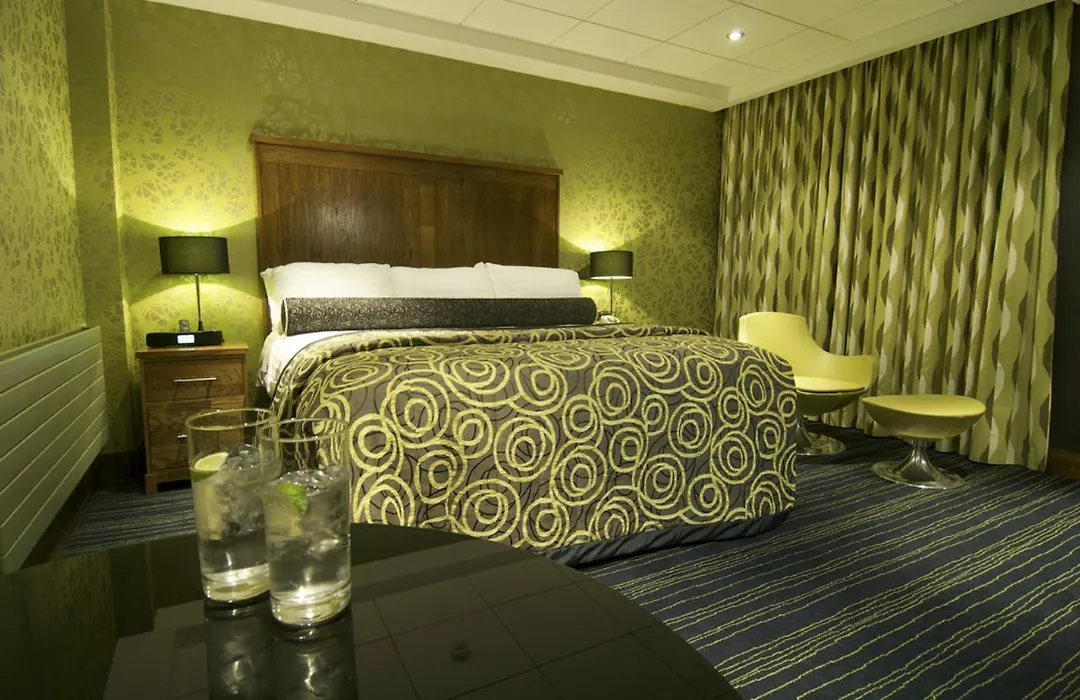 The Park Avenue Hotel-1