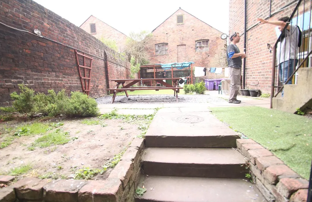 Everton Hostel-1