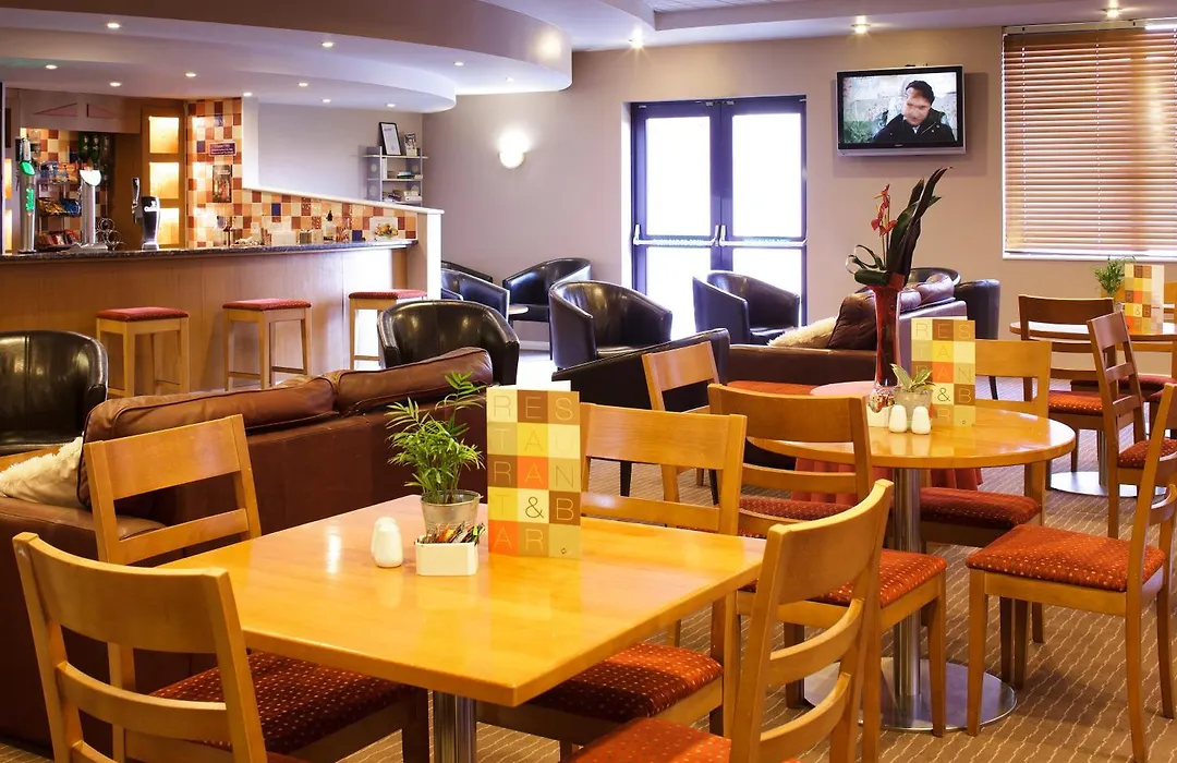 Ibis Chesterfield Centre - Market Town-1
