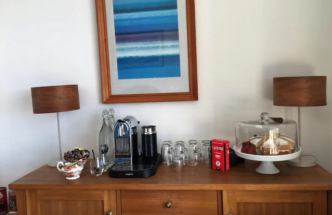 Invercloy Guest House-1