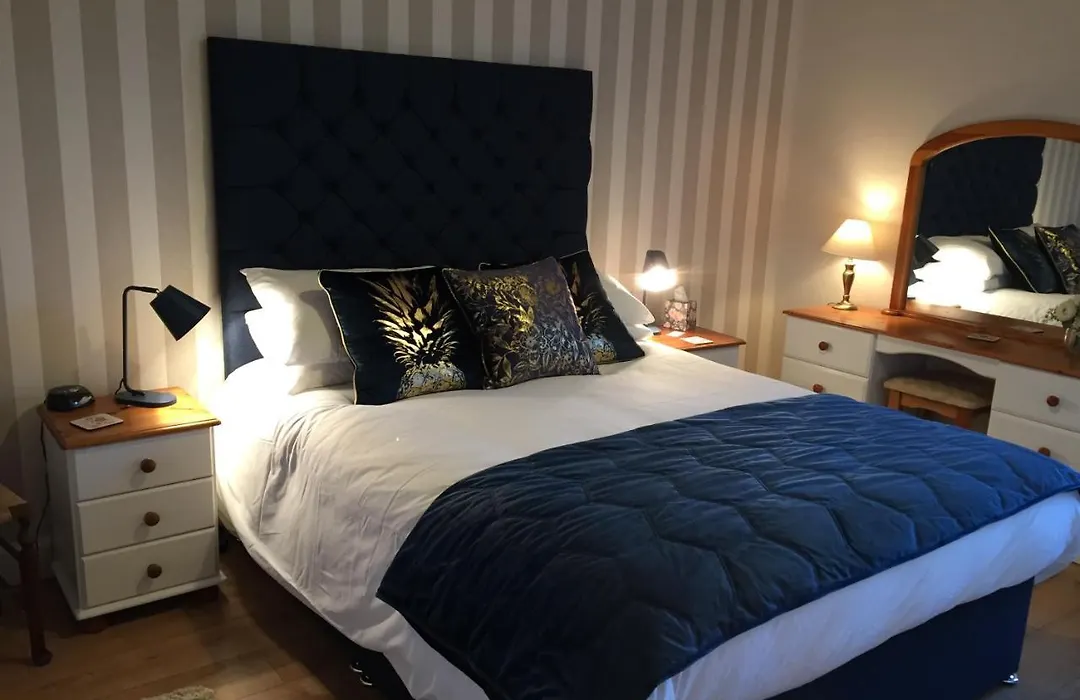 Seamore Guest House-1