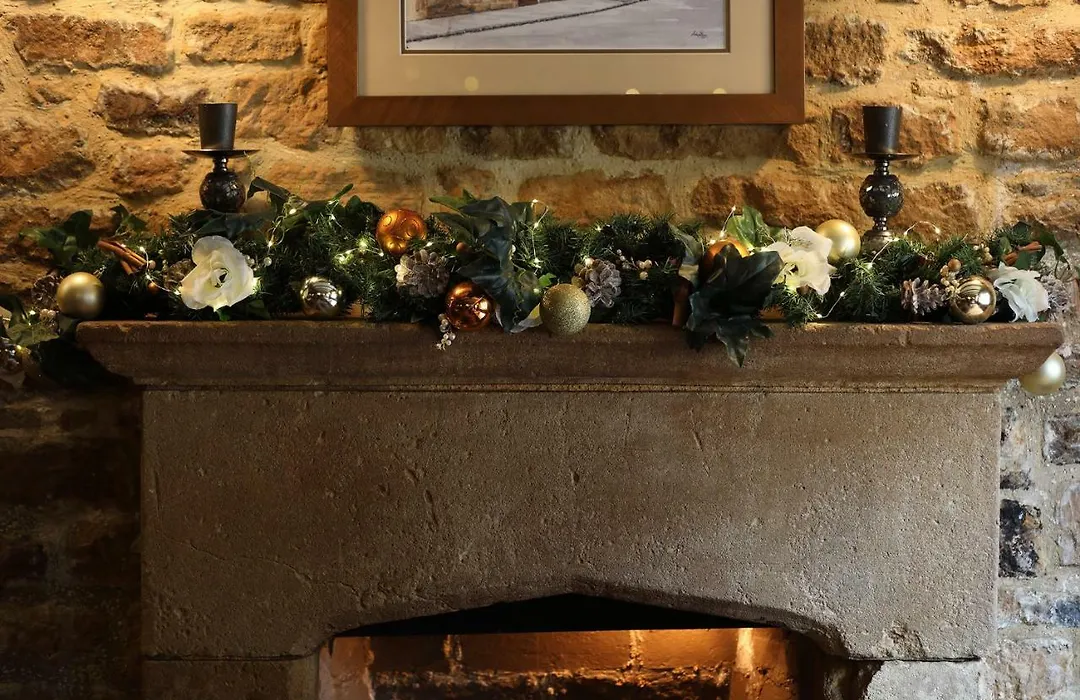 Eight Bells Inn-1