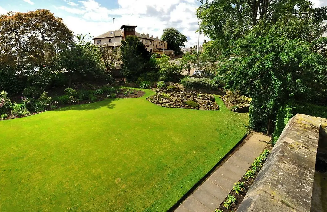 St Michaels Guest House-1