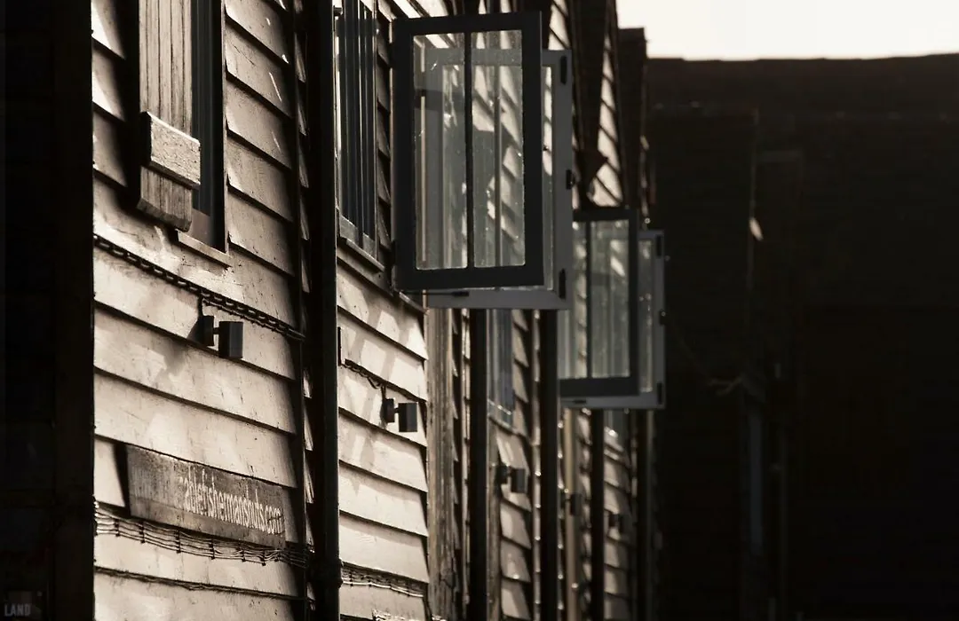 Whitstable Fisherman'S Huts-1