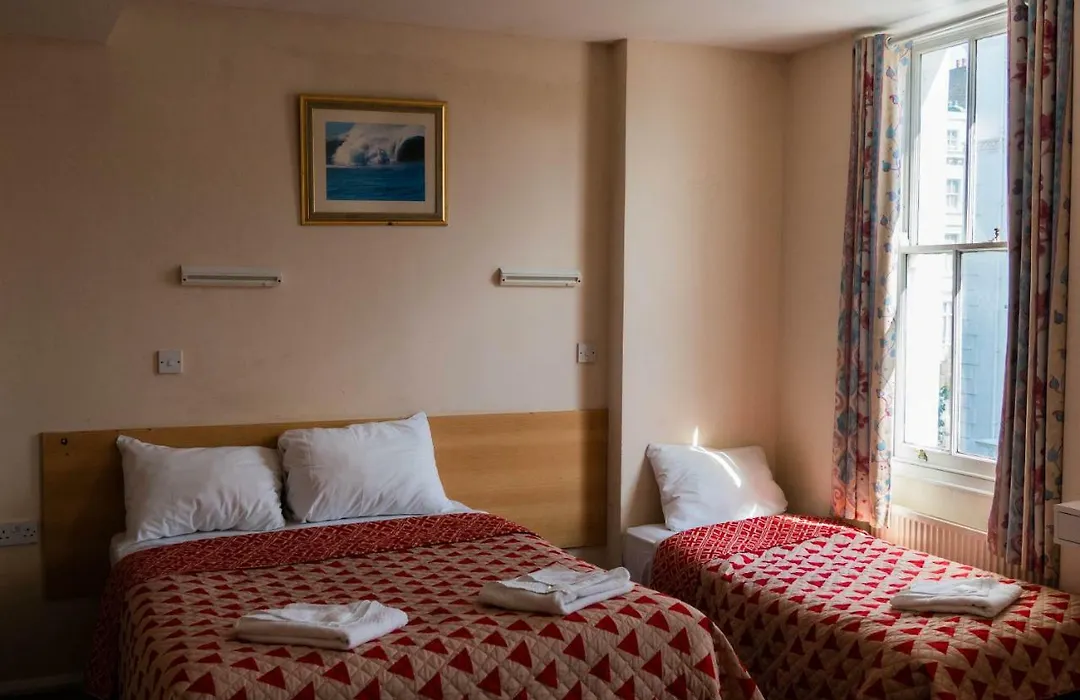 Romanos Hotel-1