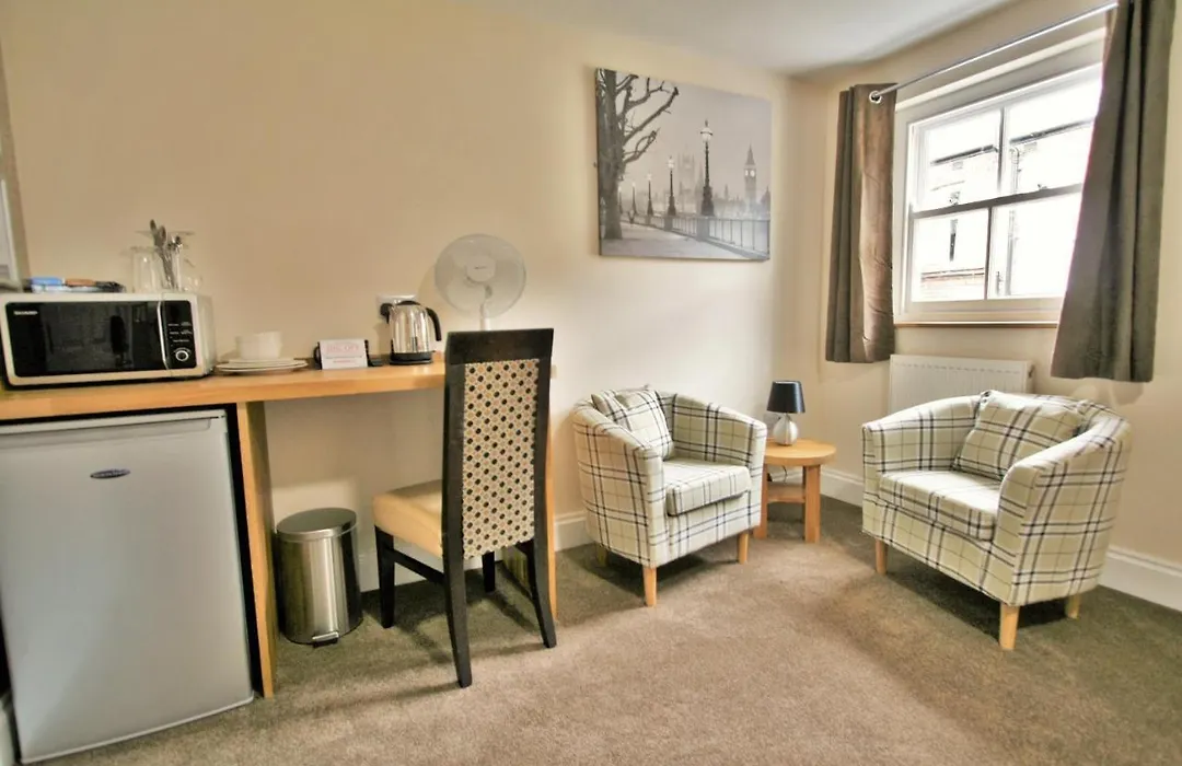 New County Hotel & Serviced Apartments By Roomsbooked-1
