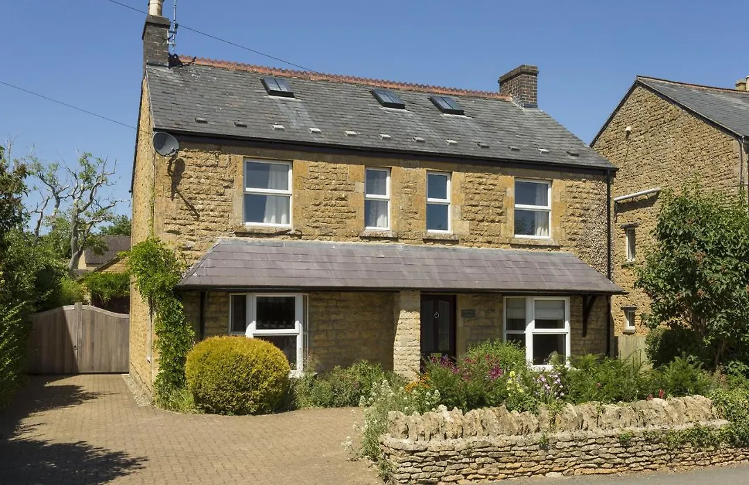 Millstone Cottage-1