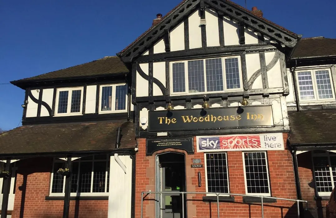 The Woodhouse Inn-1