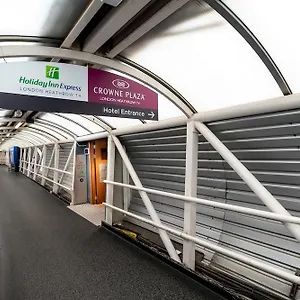 crowne-plaza-london-heathrow-t4-by-ihg-hotel-hillingdon-4-star-hotel