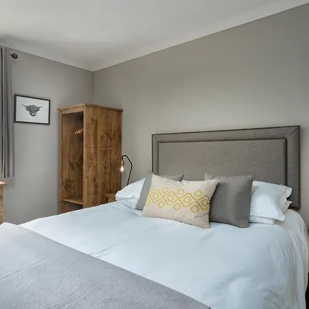 Cairngorm Guest House-3
