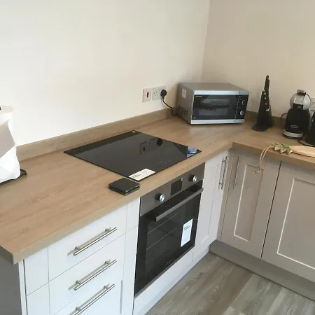 Elmdon Lodge-2