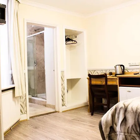 Ventures Hotel-3