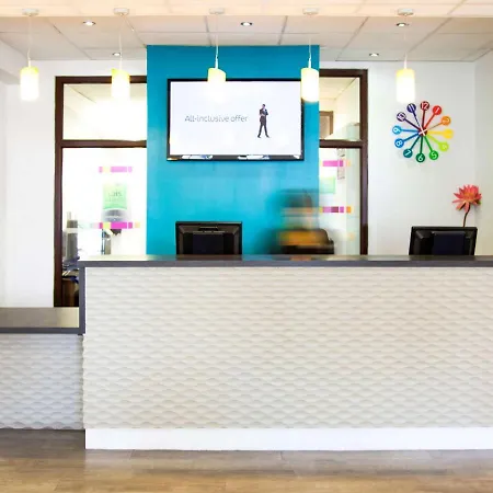 Ibis Styles London Croydon-3