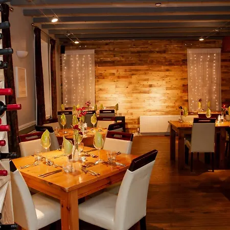 The Walnut Tree Inn-3