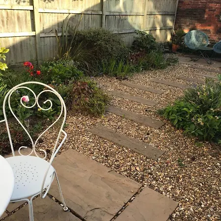 Garden Studio-3