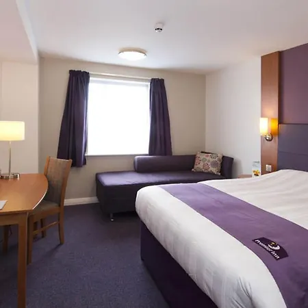 Premier Inn London Kensington-2