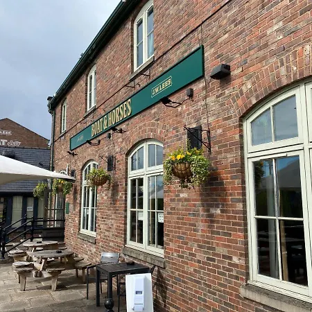 Boat & Horses Inn-3