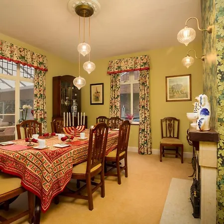 Chestnut Grove Bed And Breakfast-2