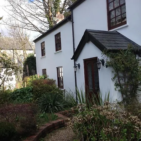 The Laurels Bed And Breakfast-3