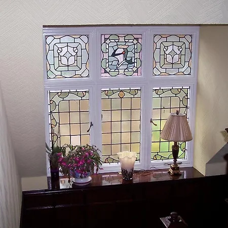 Braehead Guest House-3