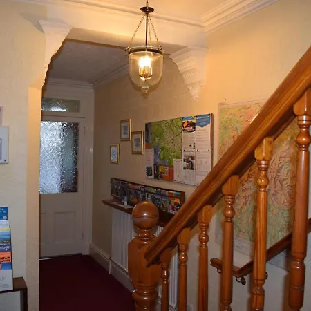Cragside Guest House-3