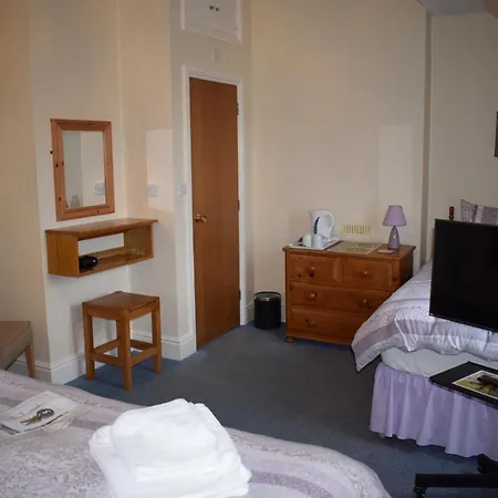 Cragside Guest House-2