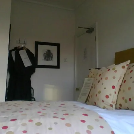 South Lodge Guest House-2