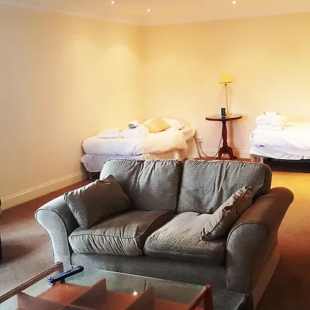 Skylark Hotel-3