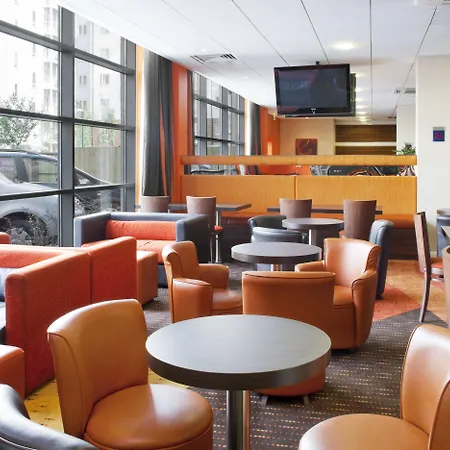 Holiday Inn Express Slough-3
