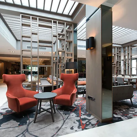 Clayton Hotel Chiswick-2