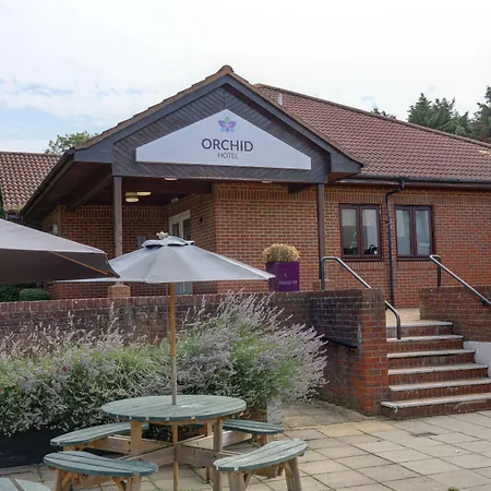 Premier Inn Epsom North-2