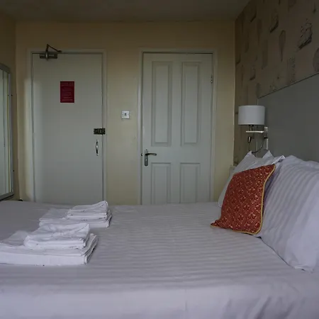 Alexandra Hotel-2