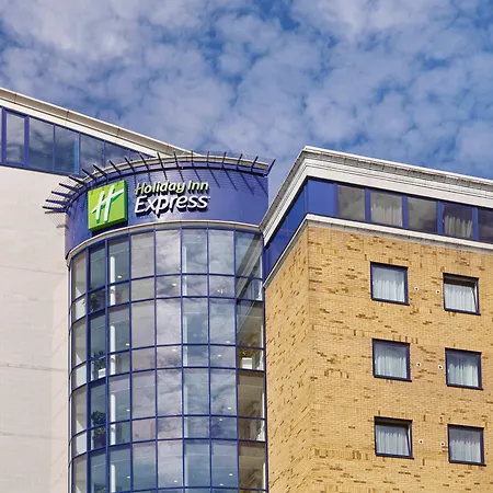 Holiday Inn Express London - Newbury Park, An Ihg Hotel-2