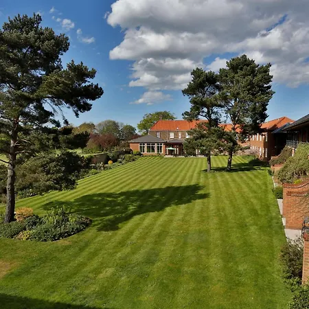 Knights Hill Hotel & Spa-2