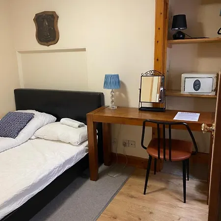 Edinb&B-2