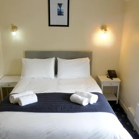 The Riverside Hotel-2