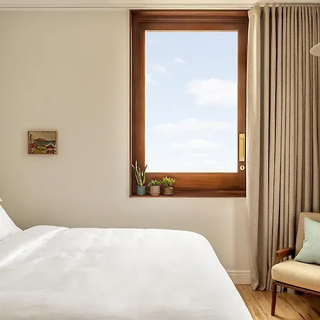 Fort Road Hotel-2