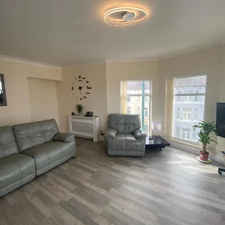 Redcar Seaview Apartments-2