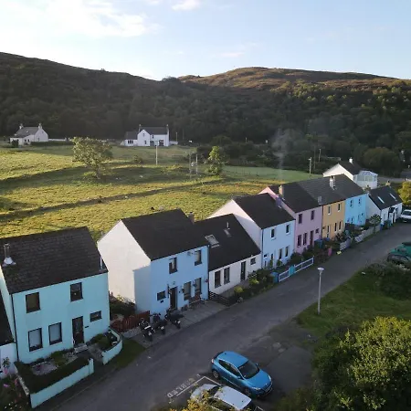 Creag Dubh Bed & Breakfast-3