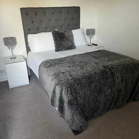 Dunelm House-2