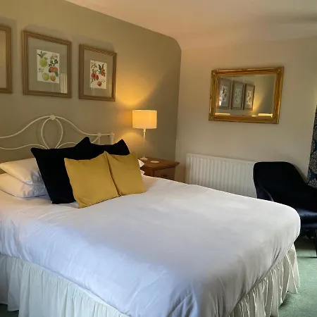 Holdfast Cottage Hotel-3
