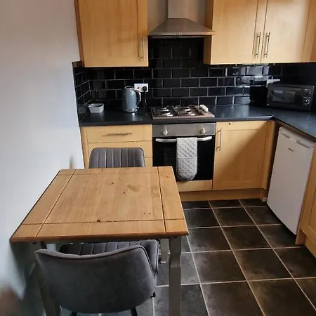 Self Check In Apartment In Central Doncaster-2