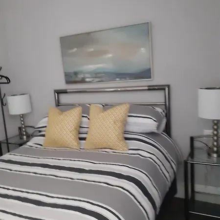 Caversham Lodge-2