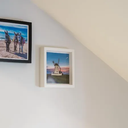 Design Suites Lytham-3