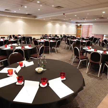 Crowne Plaza Heathrow, An Ihg Hotel-3