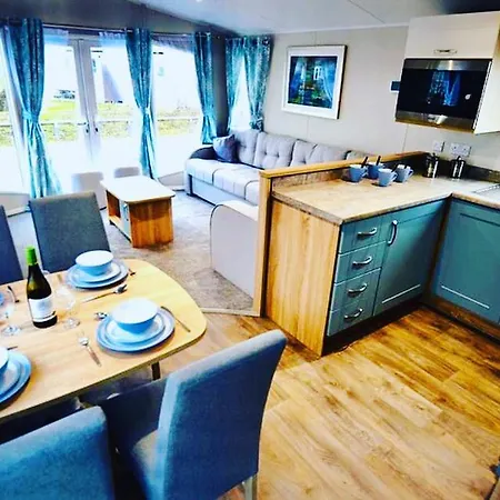 3 Bedroom Heaven Home-2