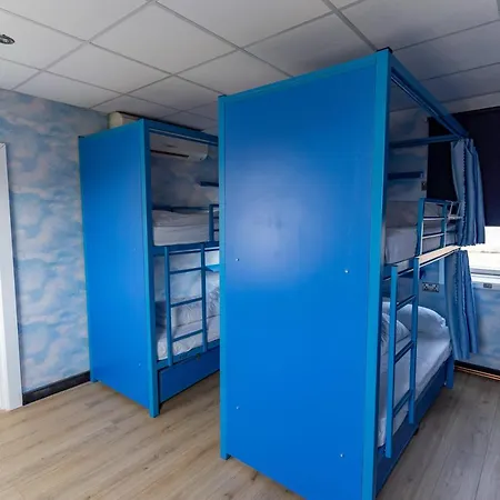Hostelle - Women Only Hostel London-3
