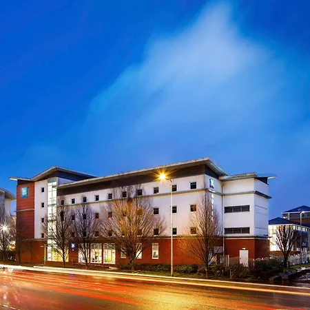 Ibis Budget Cardiff Centre-3